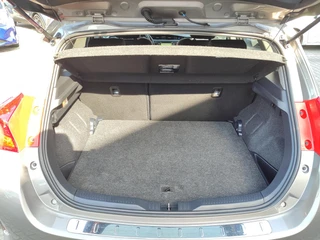 Toyota Auris 1.6 TREND TREKHAAK 1300KG TREKGEW 1E-EIG NL-AUTO DEALER ONDERHOUDEN STOELVERW 16'' LM-VELGEN CAMERA BLUETOOTH / 26