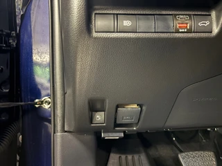 Toyota RAV4 2.5 Hybrid Business/ NL auto/ Bearlock slot/ Navi / 13