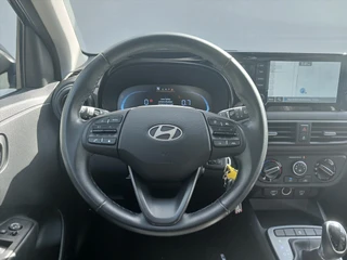 HYUNDAI I10 1.0i 67pk Comfort Smart / Automaat / Navigatie + Camera / Cruisecontrol! / / 11