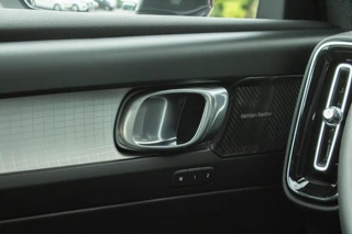 Volvo XC40 1.5 T4 PHEV Plus Dark|Stoel+Stuurverwarming|Camera|Memory| / 34