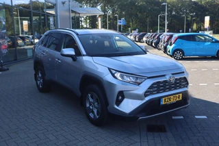 Toyota RAV4 2.5 HYBRID AWD DYNAMIC ANDROID/APPLE STOEL/VOORRUITVERW. LM-VELGEN P-SENSOREN CAMERA AD-CRUISE / 9