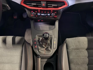 Seat Ibiza 1.0 TSI FR Intense Virtual Camera Facelift Sfeer / 28
