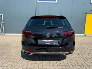 Volkswagen Passat Variant 1.4 TSI PHEV GTE * AUTOMAAT * Parkeercamera * Massage * Keyless * / 10