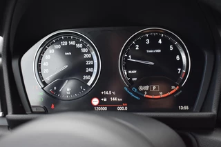 BMW 2-serie Active Tourer 220i HIGH EXE M-PAKKET LEDER NAVI / 43