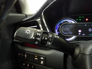 Kia Niro 1.6 GDi PHEV 141pk DCT6 DynamicPlusLine / 21