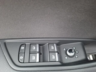 Audi A5 Sportback 40 TFSI Business Edition * Navigatiesysteem * AUTOMAAT * Elektrische kofferklep * / 23