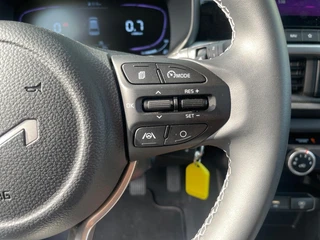 Kia Picanto 1.0 GDi DynamicPlusLine | Airco | Cruise Control | Camera | Navigatie | LM Velgen | Privacy Glass | / 16