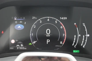 Lexus LBX 1.5 Cool 2WD / 21