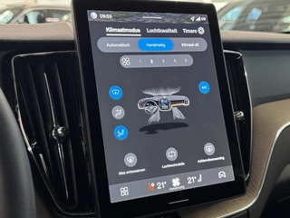 Volvo XC60 2.0 T8 Plug-in hybrid AWD Ultra Dark / 30