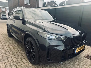 BMW X5 XDRIVE50E LAUNCH / 5