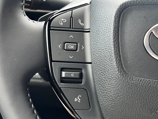 Toyota C-HR+ First Edition 77 kWh STOEL/STUURVERWARMING EL-ACHTERKLEP BLINDSPOT CLIMA APPLE/ANDROID PARK-SENSOR / 15