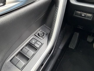 Toyota RAV4 2.0 VVT-iE Business Trekhaak (2000 kg) Adapt.Cruise Carplay Camera Voll.Dealer Onderhouden! / 40