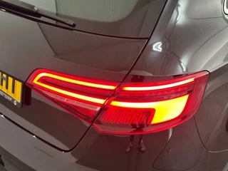 Audi A3 35 1.5TFSI 110KW/150PK DIGI DASH/PANODAK/TREKHAAK / 77