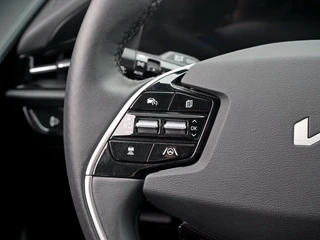 Kia Niro 1.6 GDi PHEV Dynamic Line Stoelverwarming / 21