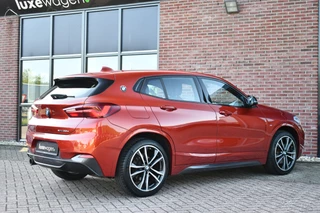 BMW X2 xDrive25e M-Sport  | Sunset Orange | ACC | Leder | Elek-klep / 59