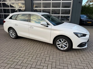 Seat Leon Sportstourer 1.5 TSI Style Launch Edition / ACC / Led / CarPlay / Trekhaak . / 7