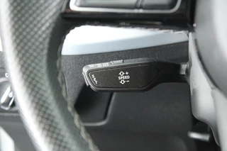 Audi Q2 35 TFSI 150pk S Edition Panoramadak Keyless Virtual Cockpit LED Koplampen S-Line / 20