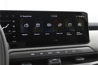 Kia EV3 Plus 81.4 kWh  - Prijs incl. €3.000,- inruilpremie - Stoel/Stuur Verwarming - Climate Control - Draadloze oplader - Navigatie - Fabrieksgarantie tot 06-2033 / 42