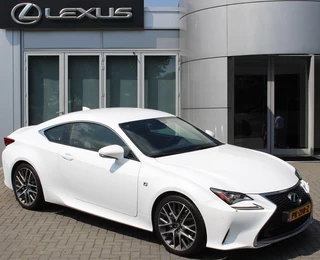 Lexus RC 300h F SPORT Line NL-AUTO CRUISE TRIPLE-LED STOELVENT BLIND-SPOT 19" LM-VELGEN / 2