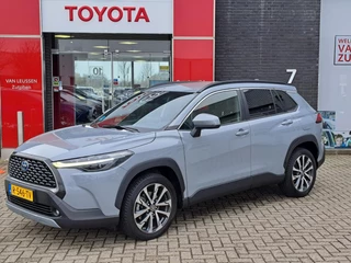 Toyota Corolla Cross 2.0 HYBRID 184PK FIRST-EDITION BLIND-SPOT EL-ACHTERKLEP LM-VELGEN KEYLESS PARK-SENSOREN STOELVERW DRAADLOOS-LADEN AD-CRUISE BLUETOOTH