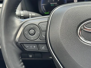 Toyota RAV4 2.5 Hybrid Dynamic AWD DYNAMIC 1650KG TREKGEW STOELVERW PARK-SENSOREN NAVI CAMERA APPLE/ANDROID LM-VELGEN / 16