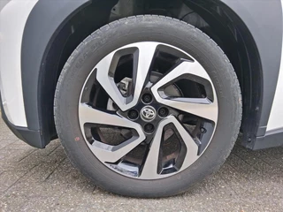Toyota Aygo X 1.0 VVT-i MT CVT Envy |Carplay |Cruise |Clima |14dkm! / 19