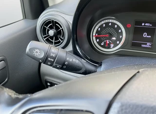 Hyundai i10 1.0 Comfort  | 1e eigenaar | airco | apple carplay | cruise control | all season banden | dab | apk t/m 6-2028 / 28