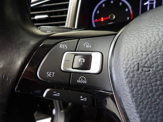 Volkswagen T-Roc 1.5 TSI 150pk T-Roc Style / 22