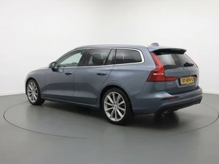 Volvo V60 2.0 T5 Momentum Geen import | Comfort stoelen / 4