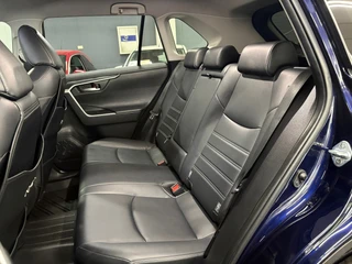 Toyota RAV4 2.5 Hybrid Business/ NL auto/ Bearlock slot/ Navi / 36