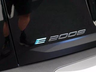 Peugeot e-2008 EV Allure 54 kWh - Private lease 549 pm / 48