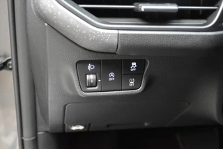 KIA Stonic 1.0 T-GDi MHEV 100pk DCT7 DynamicPlusLine / 17