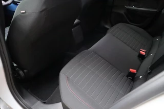 Lancia Ypsilon 1.2 Turbo Hybrid HF Line 110pk / 27