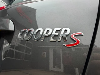 MINI Cooper S Cabrio 1.6 Chili Works / Harman & Kardon / Leder / Cruise / NL met NAP ! / 24