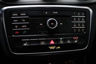 Mercedes-Benz GLA-klasse 180 Ambition | URBAN PACK | PANORAMADAK | STOELVERWARMING | TREKHAAK | 18" / 40