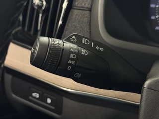 Volvo XC90 2.0 T8 Plug-in hybrid AWD Plus Bright | Pano | 360 camera | Leer+Memory | Winterpakket | LED | ACC | Harman & Kardon |  ( Vestiging - Nieuwegein ) / 18