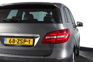 Mercedes-Benz B-Class 200 Ambition 157 PK - Automaat Orig. NL. | Cruise | PDC | NAV | Airco | Wegklapbare Trekhaak | LM 17" | / 12