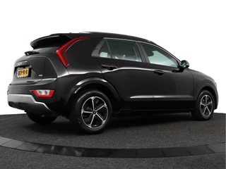 Kia Niro 1.6 GDi Hybrid DynamicLine  - Navigatie - Achteruitrijcamera - Apple & Android Carplay - Climate Control - Virena zekerheidspakket € 895,- / 8