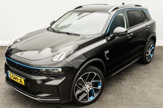 Lynk & Co 01 1.5 Plug-in Hybrid 262 Pk 360 Camera | Panoramadak | 75 km Elektrisch | Full Map Navi | NL Auto | 20 inch. LMV | 1e eigenaar / 23