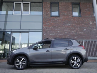 Peugeot 2008 1.2 PureTech GT-line | 110PK | Trekhaak | Achteruitrijcamera | 17 inch lichtmetalen velgen | Apple carplay/Andriod auto | Dakrails | Climate control | Cruise control / 6
