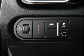 Kia XCeed 1.5 T-GDi GT-Line - Automaat  - Kantel / Schuifdak - Apple Carplay / Android Auto - Navigatie - ACC - Climate Control - Stoel / Stuurwielverwarming / 20