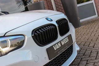 BMW 1-serie 120i Edition M Sport Shadow High Executive | 2e eigenaar | Driving Assistant | Schuif-/kanteldak | Camera | Harman Kardon | Keyless entry | LED | M sport remmen | PDC / 54