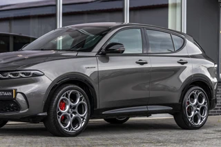 Alfa Romeo Tonale 1.5T Hybrid Veloce  | Elek. achterklep | Leder | NL auto / 16