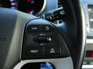 Kia Picanto 1.0 CVVT ComfortPlusLine Navigator / 19