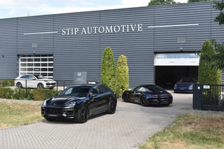 Porsche Cayenne 3.0 E-Hybrid Sport Chrono  | Pano | Trekhaak | 360 Camera | Bose | Stuurverwarming | Luchtvering | Orig. NL | / 49