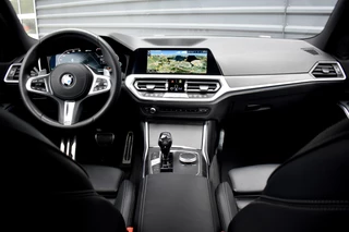 BMW 3 Serie 330e M Sport Individual  | 19'' Wielen | Lederen Bekleding | CarPlay | Audio Media Pack | 1e Eigenaar | / 5