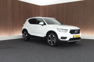 Volvo XC40 1.5 129pk Automaat T2 Core Camera Keyless Sportstoelen Stoelverwarming Navigatie / 10
