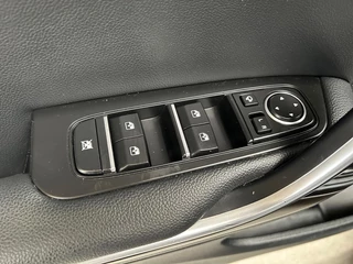 Kia ProCeed 1.0 T-GDI GT-Line | Elektrisch Glazen Schuif / Kanteldak | Apple Carplay / Android Auto | Navigatiesysteem | Stoel + Stuurverwarming | Licht + Regensensor | Parkeersensoren + Camera Achter | Cruise Control | 17” Lichtmetalen Velgen | Climate Control Rijstrooksensor + Correctie / 14