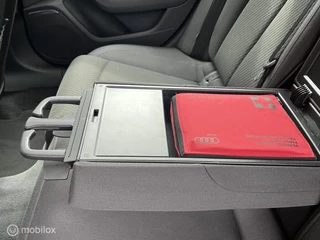 Audi A6 Avant 1.8 TFSI ultra Sport Edition CARPLAY*CLIMA*HAAK*CRUISE*CAMERA*PDC / 41