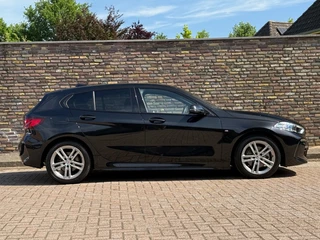 BMW 1 Serie 118I M-Sport Automaat Navi LED 50 Jahre Cruise / 10